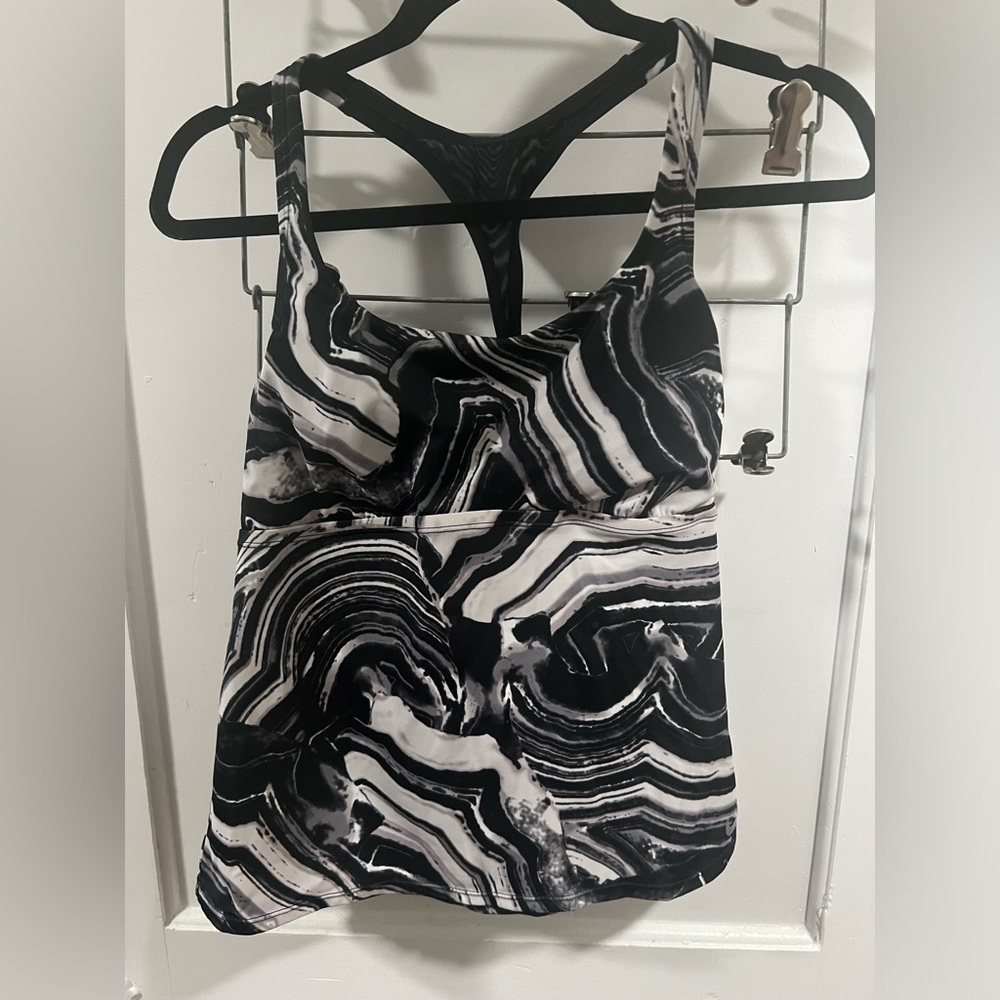 Nike black and white marble workout tank/bathing suit top size large